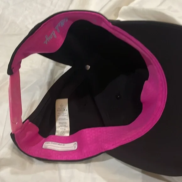 Ivivva hat - Picture 7 of 12